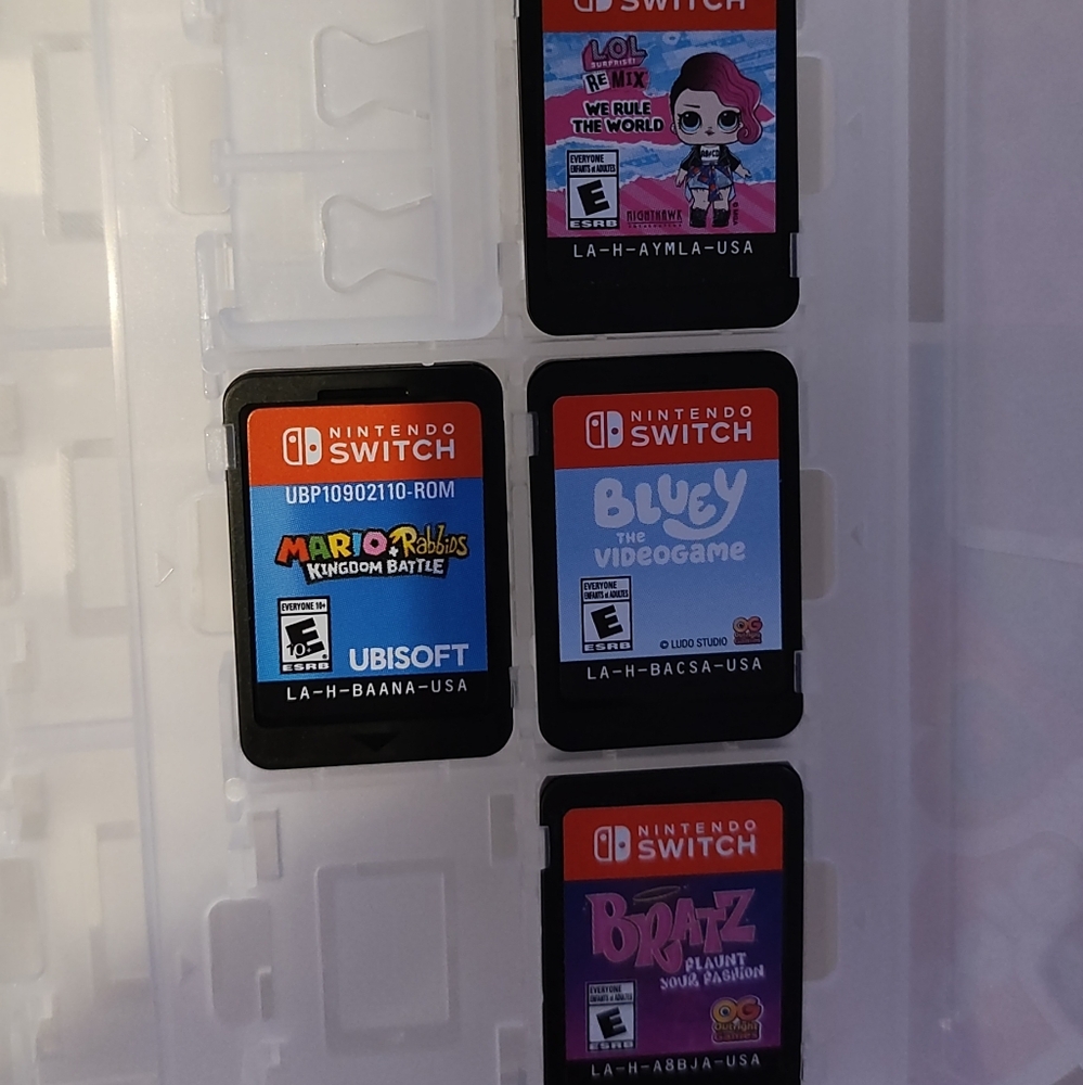 Nintendo switch bundle - Picture 4 of 7